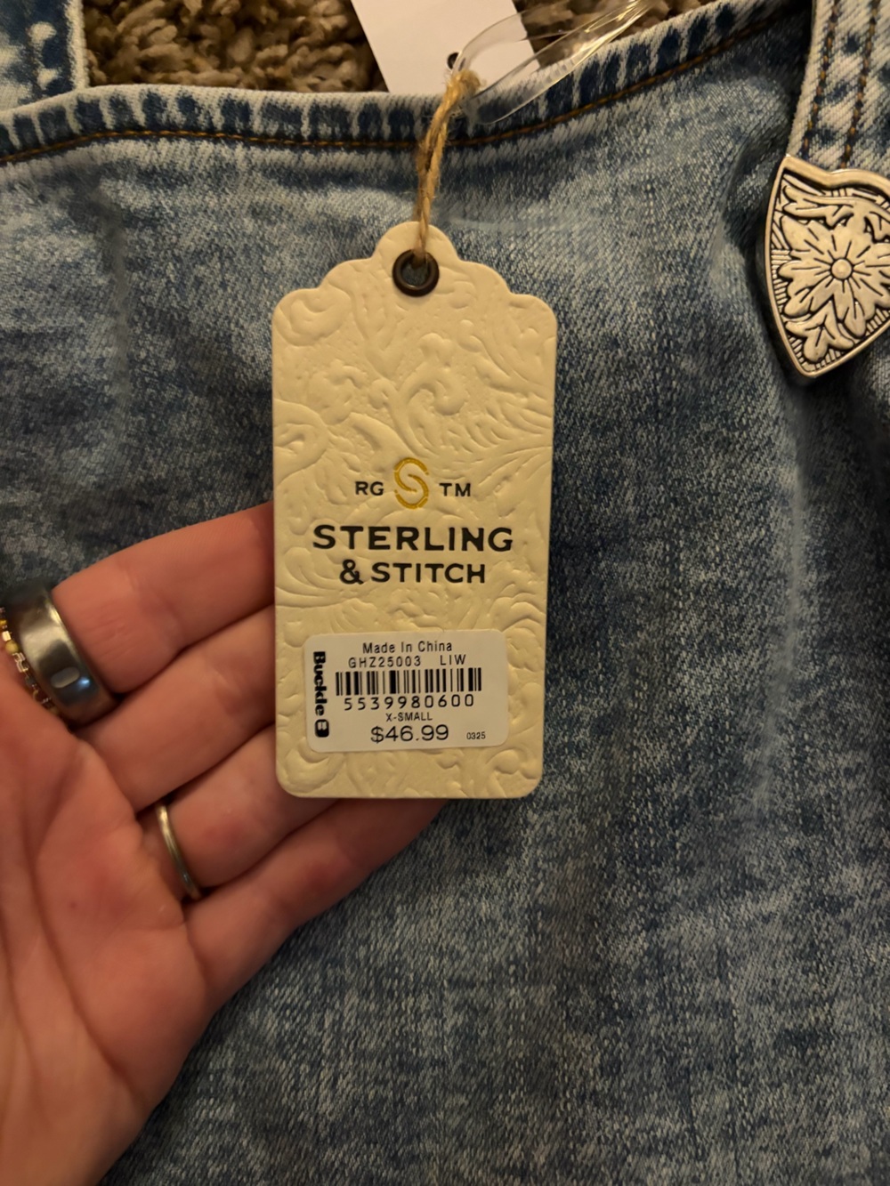 Buckle Tank Top - Picture 2 of 4